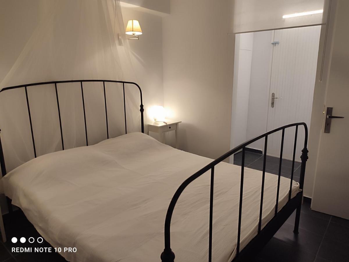 Andrew'S Sunset View Apartment 루트라키 외부 사진